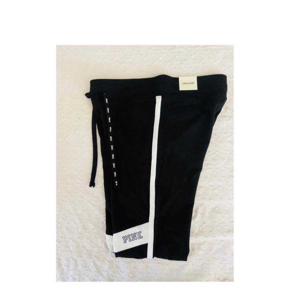 Victoria’s Secret Campus Legging